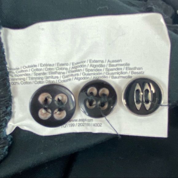 Esprit black shorts size 6 - Picture 5 of 8